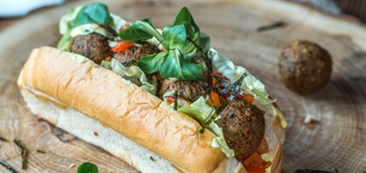 Меню в кафе быстрого питания «Mr.Grill Hotdogs&Burgers» в Киеве. Заказать по акции