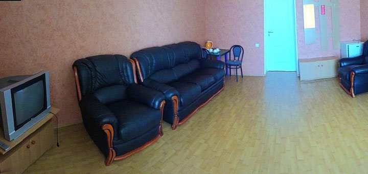 Скидки на отдых на базе Лазурная 2 в Бердянске11