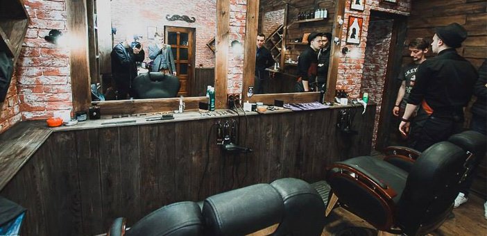 Зал «BARRY BarberShop». Запишитесь со скидкой