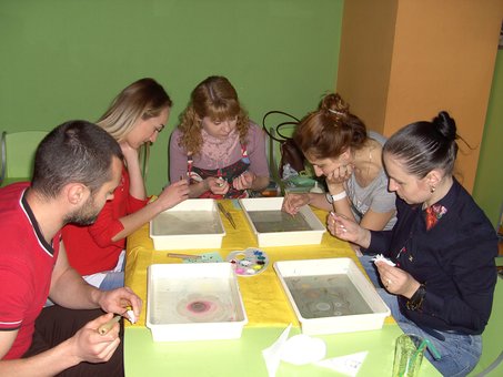 A master class in drawing with sand in the Vinnitsa center «Ebru» in Vinnitsa. Sign up for a promotion