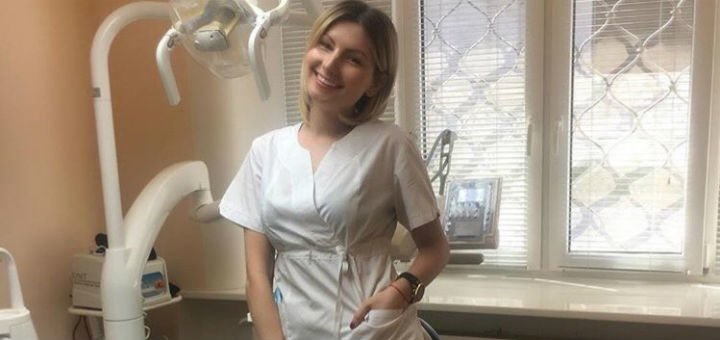 Отбеливание зубов стоматологической клинике «Жемчуг» в Харькове. Записывайтесь к стоматологу по скидке.
