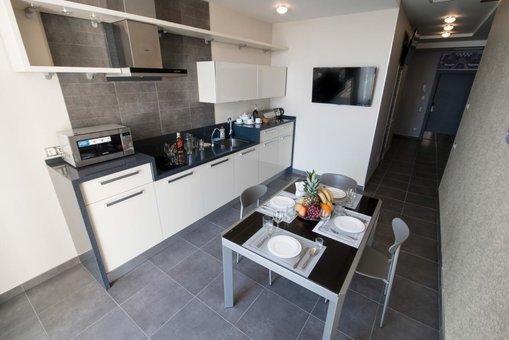 Where to cook in a room london at 12th floor apartments in odessa