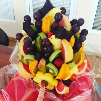 Фруктові букети на замовлення «fruitlife» по знижці