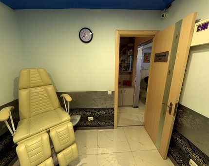 Педикюрний кабінет салону краси "Style for you" у Вінниці. Приходьте на педикюр із покриттям по акції.