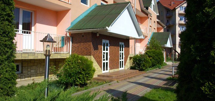 Знижки на відпочинок в готелі магнолія в поляне6