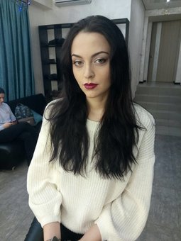 Вечерний макияж в салоне красоты «TI Beauty Space» в Киеве по акции