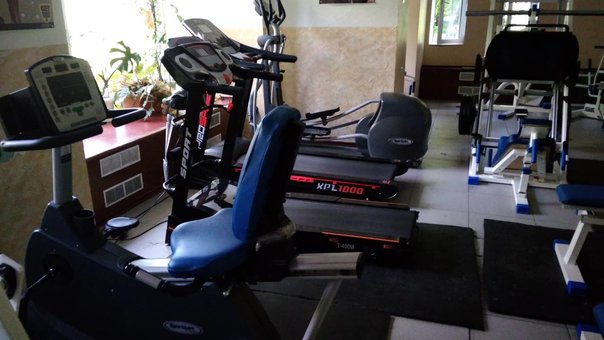 Кардіо зона спорт-клубу «Atlet» у Дніпрі. Купуйте абонемент за акцією.