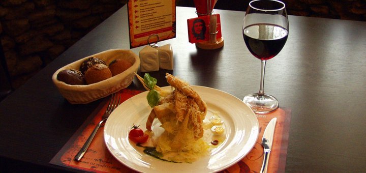 Dish at the restaurant "Che Guevara". Order at a discount