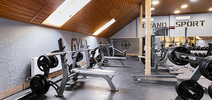 Знижки до фітнес-клубу «Grand Sport» на Центральній вулиці 3