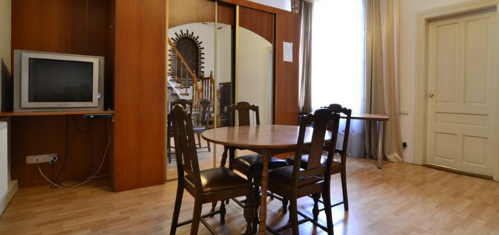 Акції апартаменти «apartment on kostyushka 22»