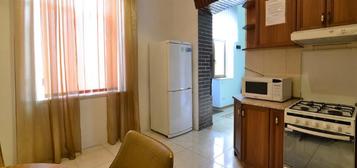 Низькі ціни апартаменти «apartment on kostyushka 22»