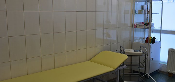 Комплексное обследование у отоларинголога и удаление ушных пробок в центре «VV Clinic» 1