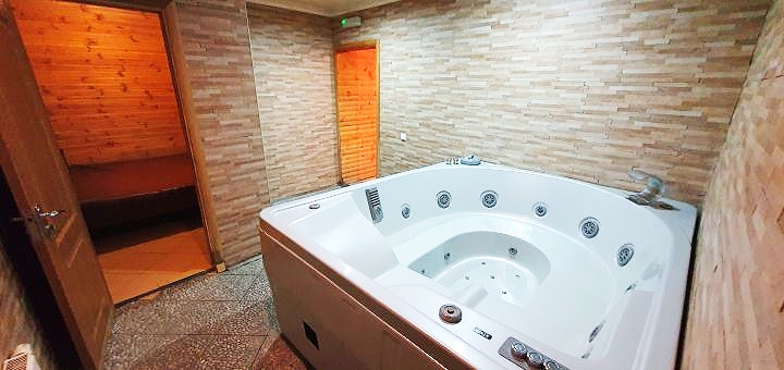 Room in the hotel "Karman" in Kiev. Book a room with a discount. Discount hotels in Kiev.