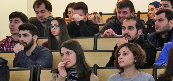 Обучение в Национальной медицинской академии последипломного образования им. Шупика