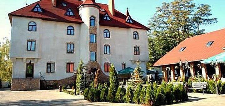 Готель «Вишеград» у Вишгороді. Забронювати готель із знижкою. Готелі під Києвом недорого.