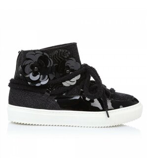 Original MARCOBARBABELLA ugg boots in the UG-Group store. Buy at a discount