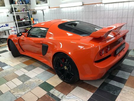 Покраска заднего бампера в автосервисе «Lux Garage» в Киеве. Делайте по акции.