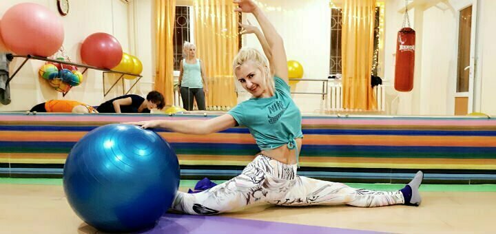 «FitnessWell» - фітнес-студія в Одесі. Записуйтесь на пілатес з акції.