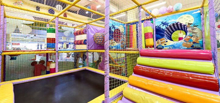 Muraveinik 44 children's club network