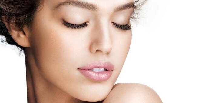 Омолодження обличчя в косметології «LaEsthetics» в Києві. Записатися на процедуру зі знижкою.