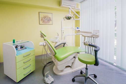 Dental clinic «Implant Start» in Kiev. Sign up for dental treatment at a discount.