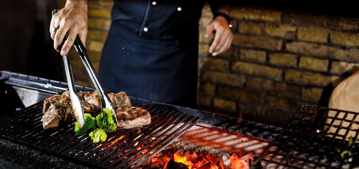 Ресторан «Tarantino grill & wine bar». Посещайте со скидкой