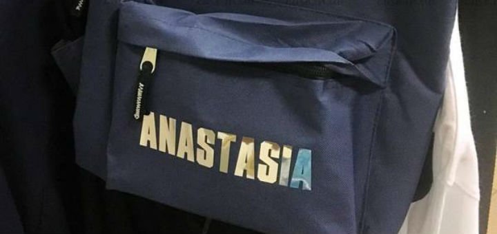 Печать на рюкзаках в магазине «CUSTOM STUDIO». Заказывайте именные рюкзаки со скидкой.