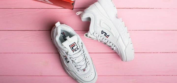 Белые кроссовки Fila в интернет-магазине «Sneaker-Store» в Киеве. Покупайте со скидкой.