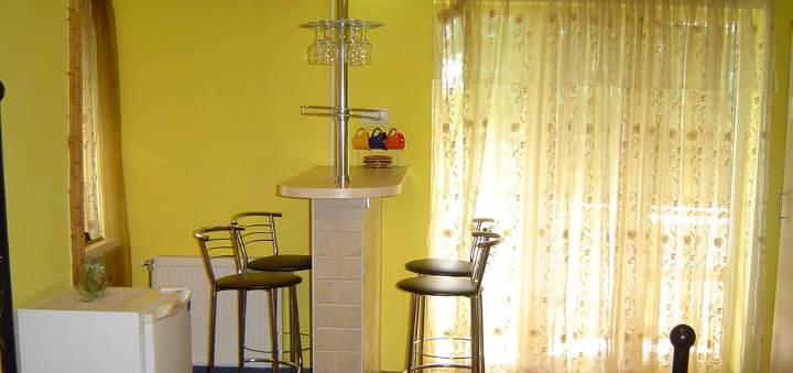 Apartment 6 stancijna подобово