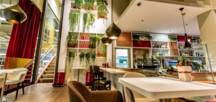 Скидки ресторан «Lucky Restaurant Vinoteque»