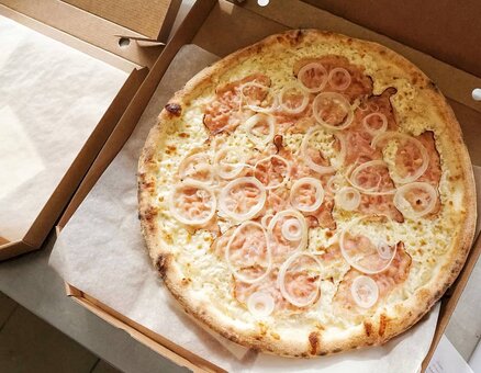Пиццы в ресторане Veterano Pizza в Мариуполе. Бронируйте со скидкой