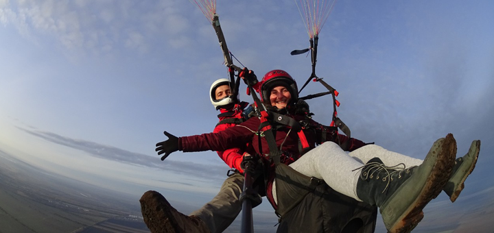 Discounts and promotions for paragliding flights. book with discount12