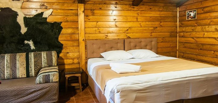 Номер в отеле «Эль Гаучо». Забронировать номер со скидкой. Отель в Киеве.