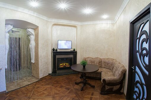 Discounts apartments &quot;rynok square - the heart of lviv&quot;
