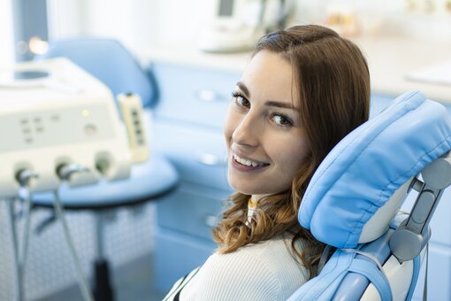 Professional teeth cleaning in Bella Vista dentistry Kharkiv. Make an appointment with a dentist with a discount