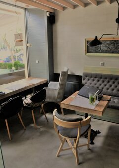 Pasta &amp; pizza 1 restaurant chain