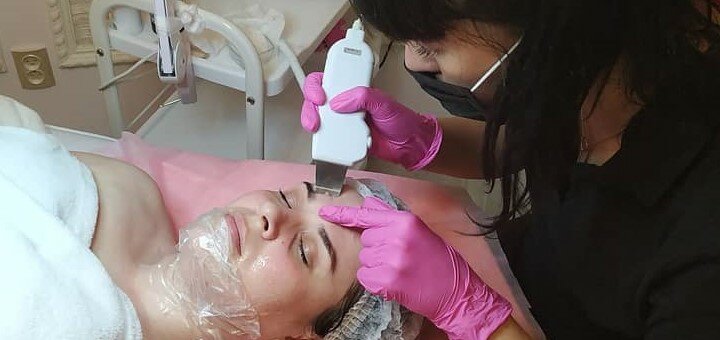 Услуги косметолога по акции в салоне красоты Dolce Vita Херсон