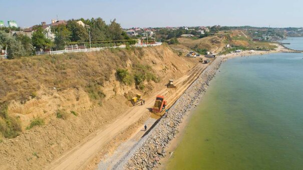 Пляж крижанівка в одесі. відпочивайте недорого