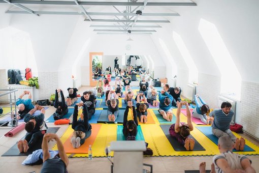 Yoga master class at the Zen studio in Dnipro. Order by promotion