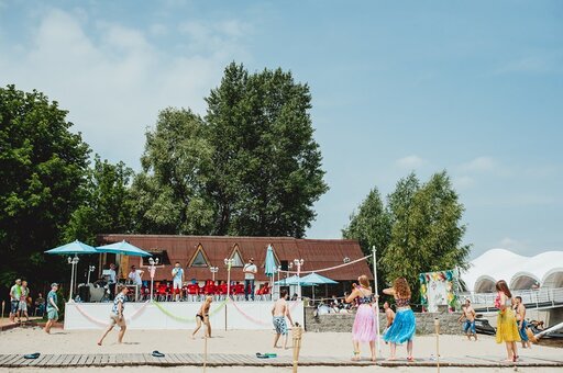 Restaurant complex dniprovska riviera in kiev 9