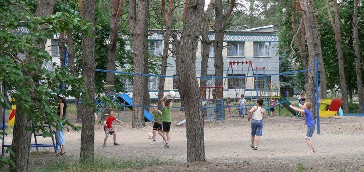 Отдых на базе «Сосоновый Бор» в Новоселовке. Недорогой отдых в Днепре. Базы отдыха в Днепрвской области со скидкой.