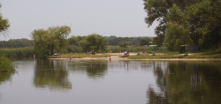 Отдых на базе «Сосоновый Бор» в Новоселовке. Недорогой отдых в Днепре. Базы отдыха в Днепрвской области со скидкой.