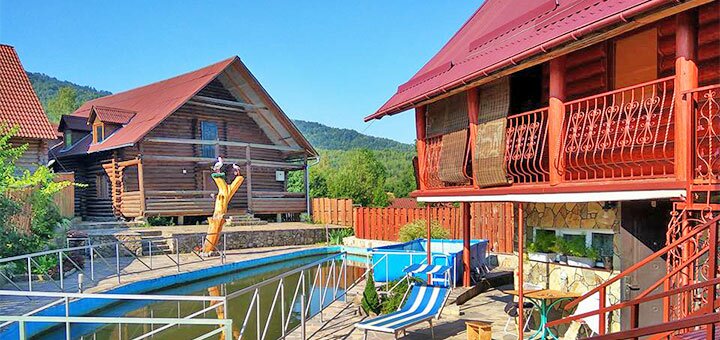 Discounts for holidays in the estate Bilya Strumka8
