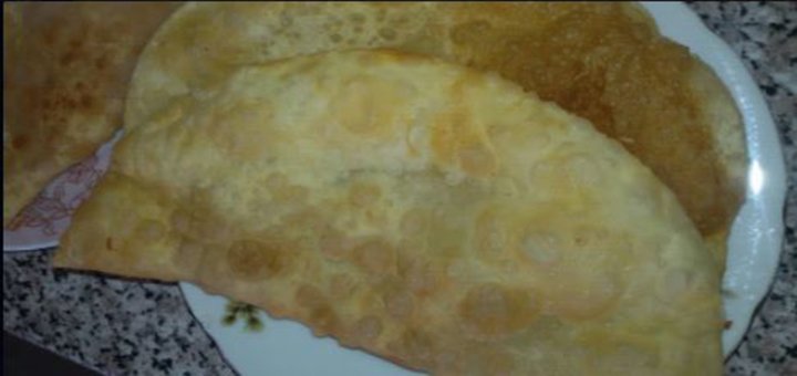 Chebureks in the ayu-dag cafe