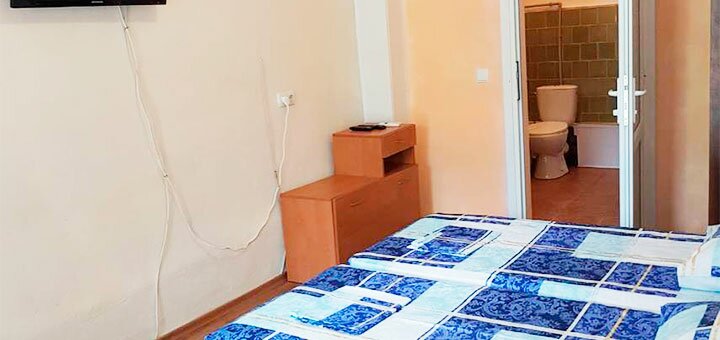 Скидки на отдых в отеле Монтажник в Кирилловке9
