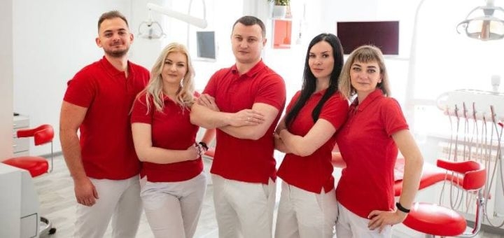 Знижка на стоматологічні послуги у клініці