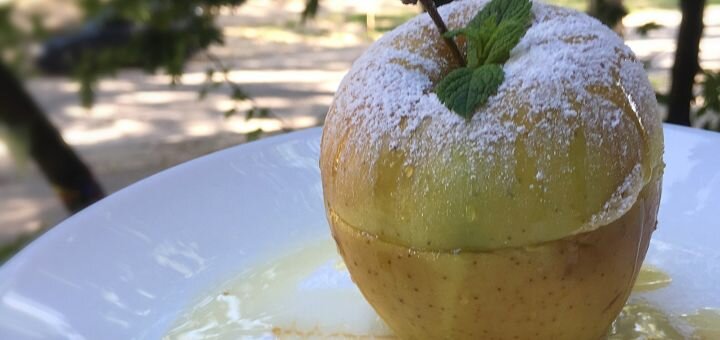 Promotion for the menu of the cuisine in the cafe "Svyato"