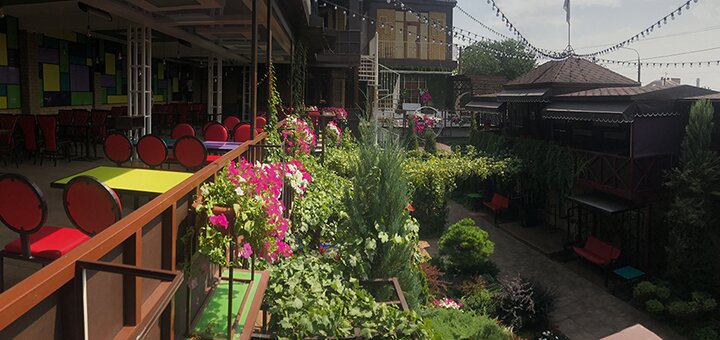 «Nairi Patio» - Ресторан в Запорожье. Заказывай ужин по скидке.