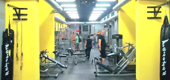 Gym in the sports club &quot;military gym&quot; in odessa. buy season tickets for the promotion.