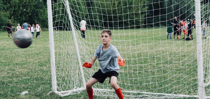 Заняття футболом клуб «sport kids» в києві. купити абонемент зі знижкою.